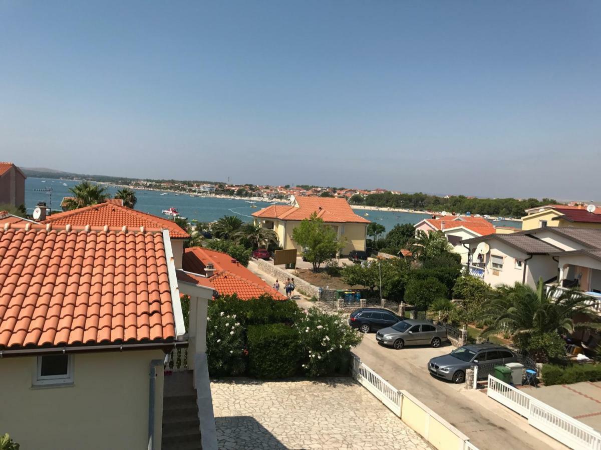 Apartment Vila Lina Vir Εξωτερικό φωτογραφία
